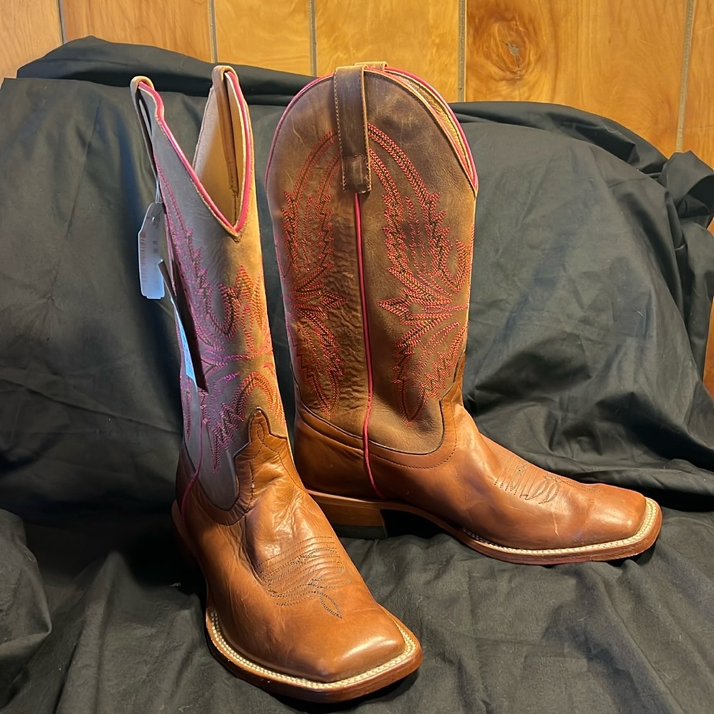 Macie Bean Boots, Size 9